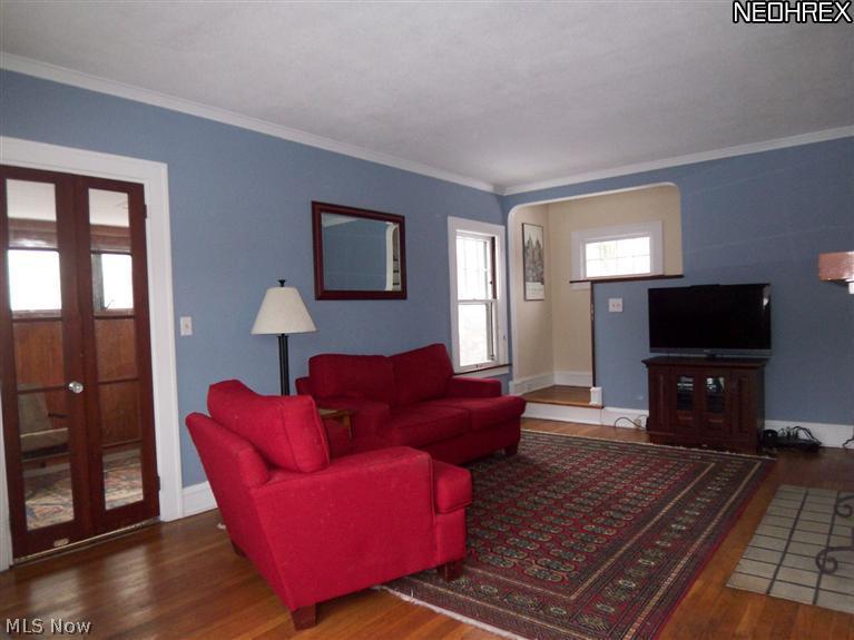 3356 Ormond Road Cleveland, OH 44118 - Photo 3 of 13 Gallery Image 3