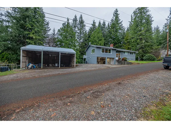 $509,000 | 1070 East 15th Street, Coquille, OR 97423