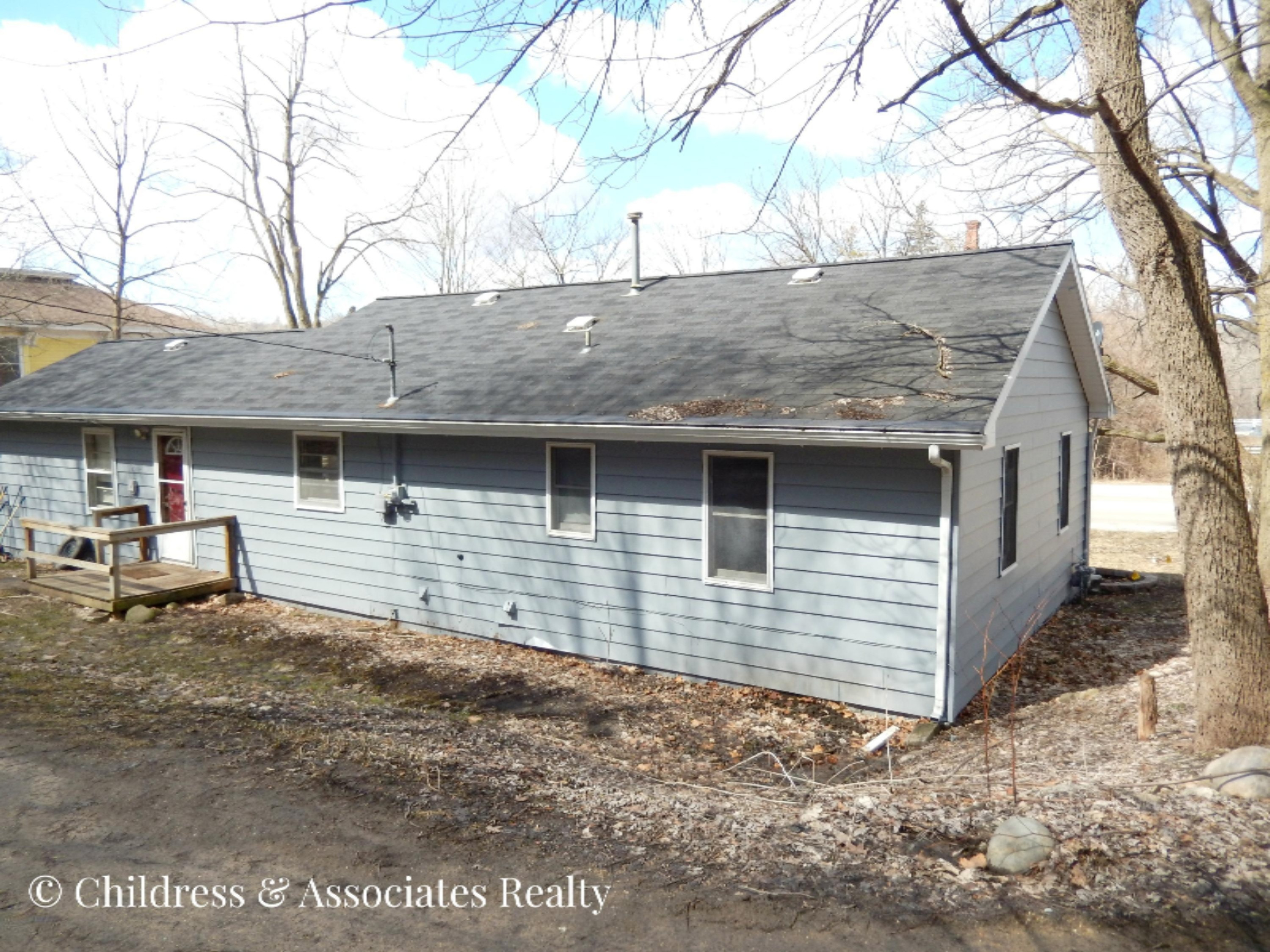 160 State Road Newaygo, MI 49337 - Photo 20 of 20 back 1-edit.jpg