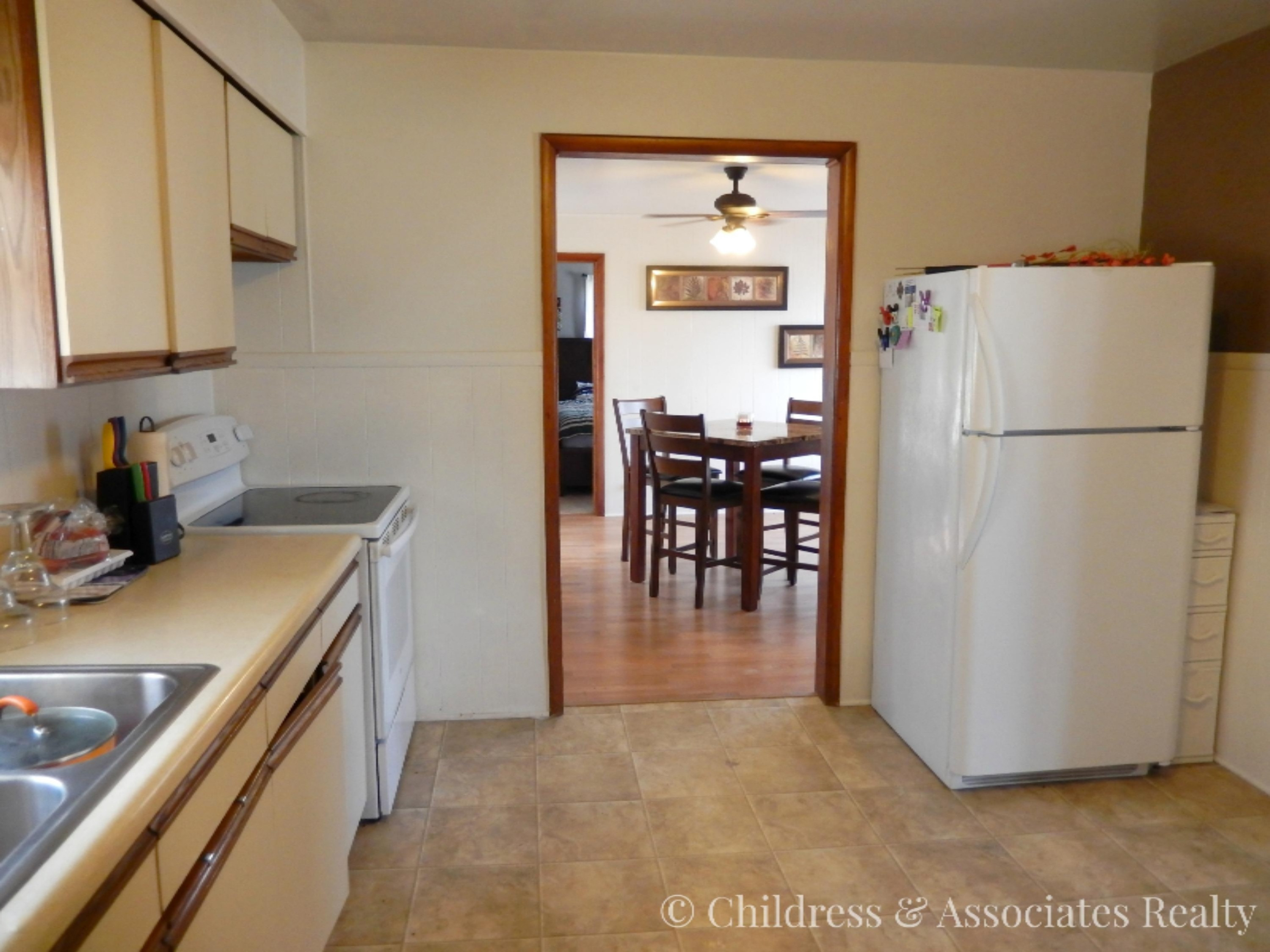 160 State Road Newaygo, MI 49337 - Photo 3 of 20 kitchen 3-edit.jpg.jpg
