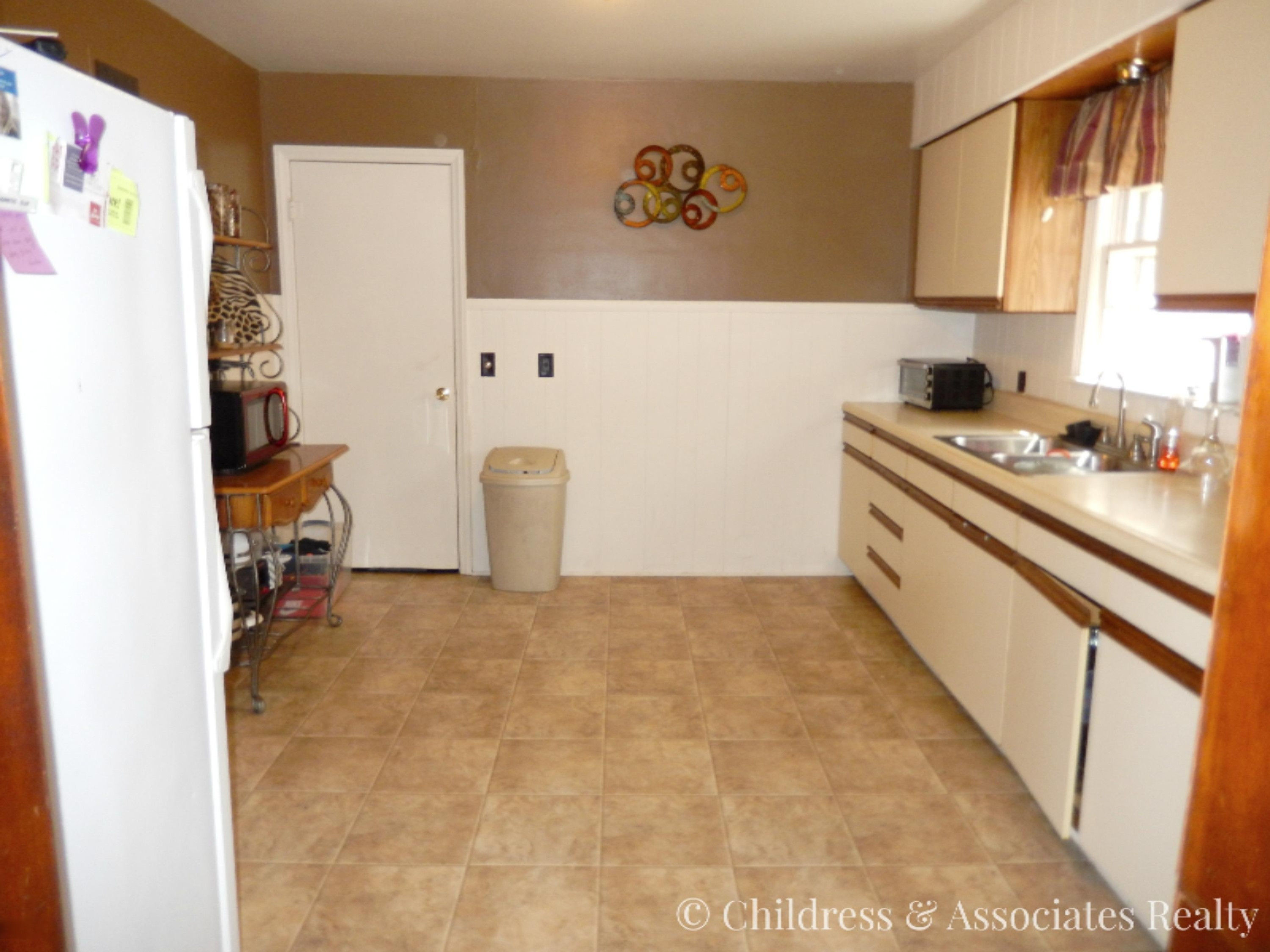 160 State Road Newaygo, MI 49337 - Photo 4 of 20 kitchen 1-edit.jpg.jpg
