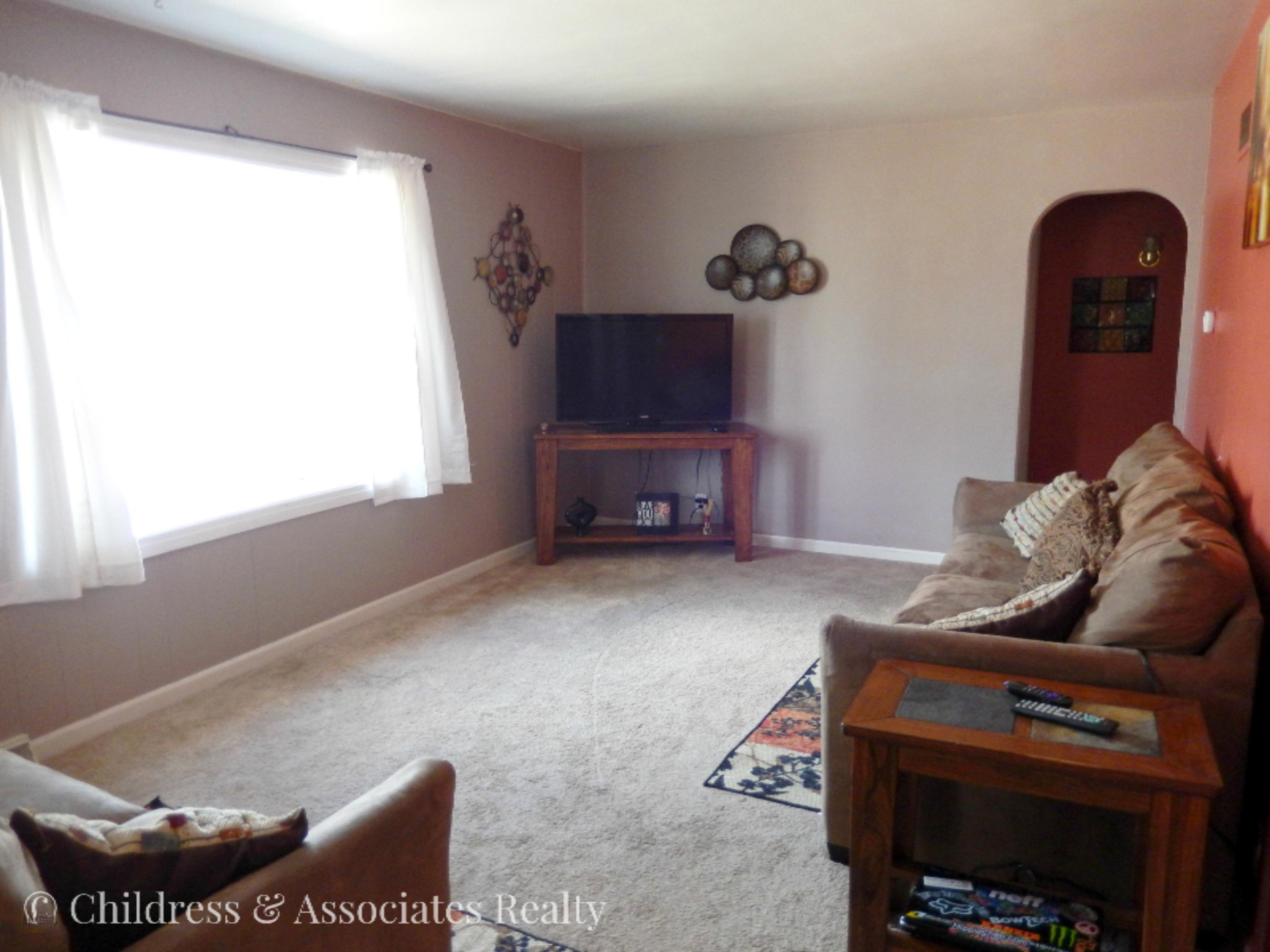 160 State Road Newaygo, MI 49337 - Photo 9 of 20 living 1-edit.jpg.jpg