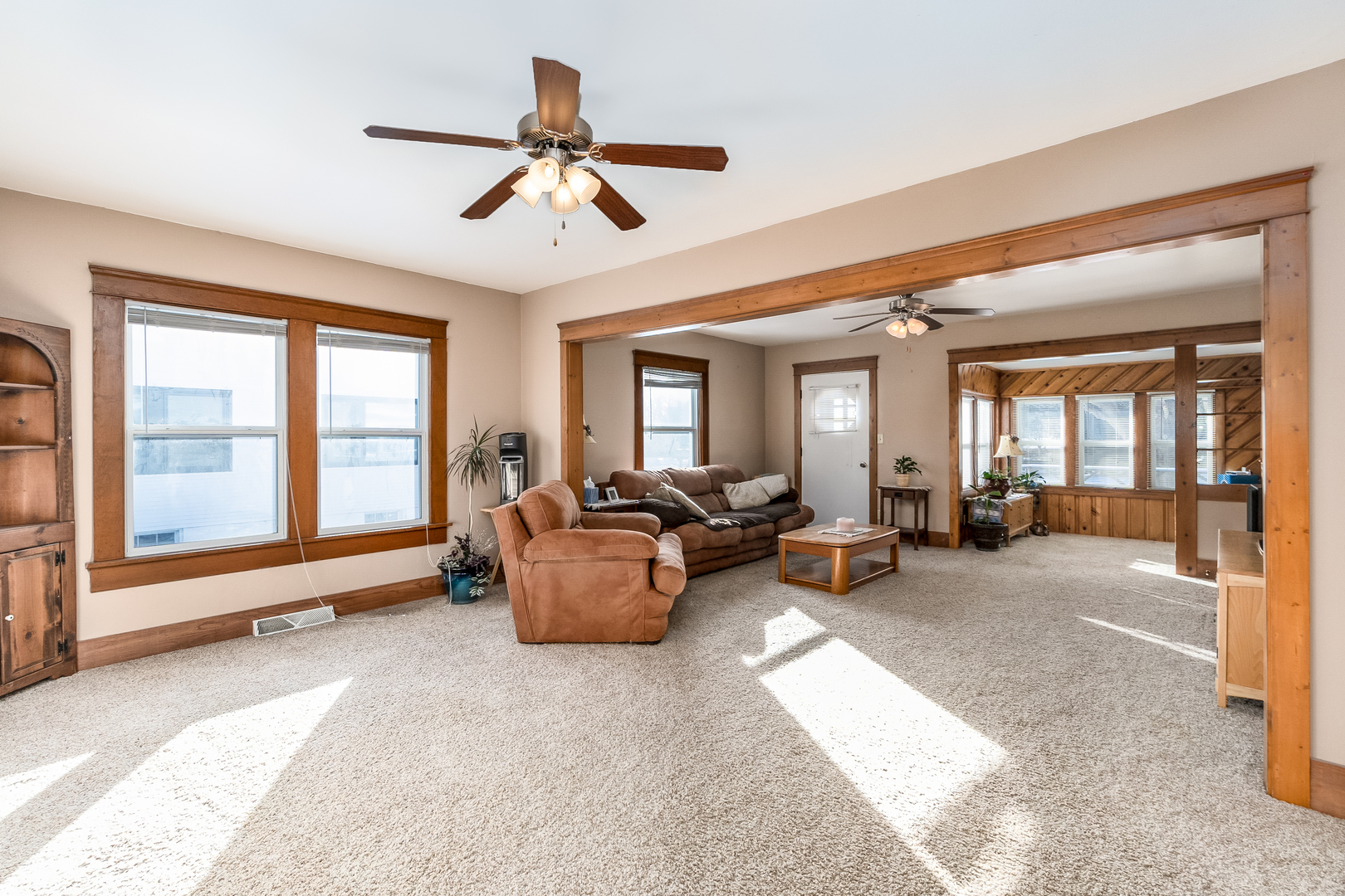 28W418 Batavia Road Warrenville, IL 60555 - Photo 4 of 24 a living room with furniture and a large window