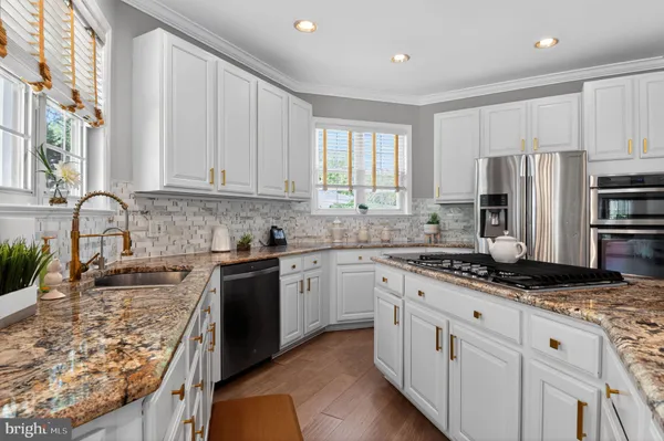 $849,999 | 90 Oxford Way, Huntingtown, MD 20639