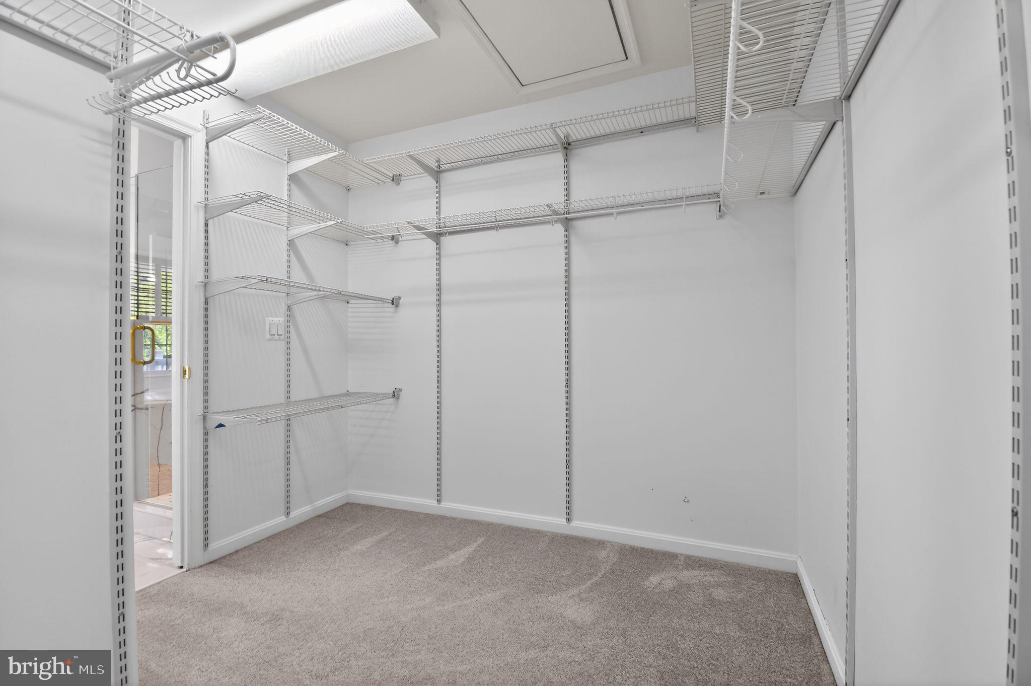 90 Oxford Way Huntingtown, MD 20639 - Photo 22 of 32 a view of room