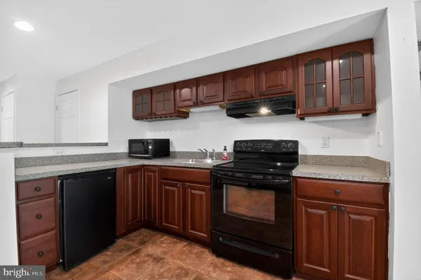$849,999 | 90 Oxford Way, Huntingtown, MD 20639
