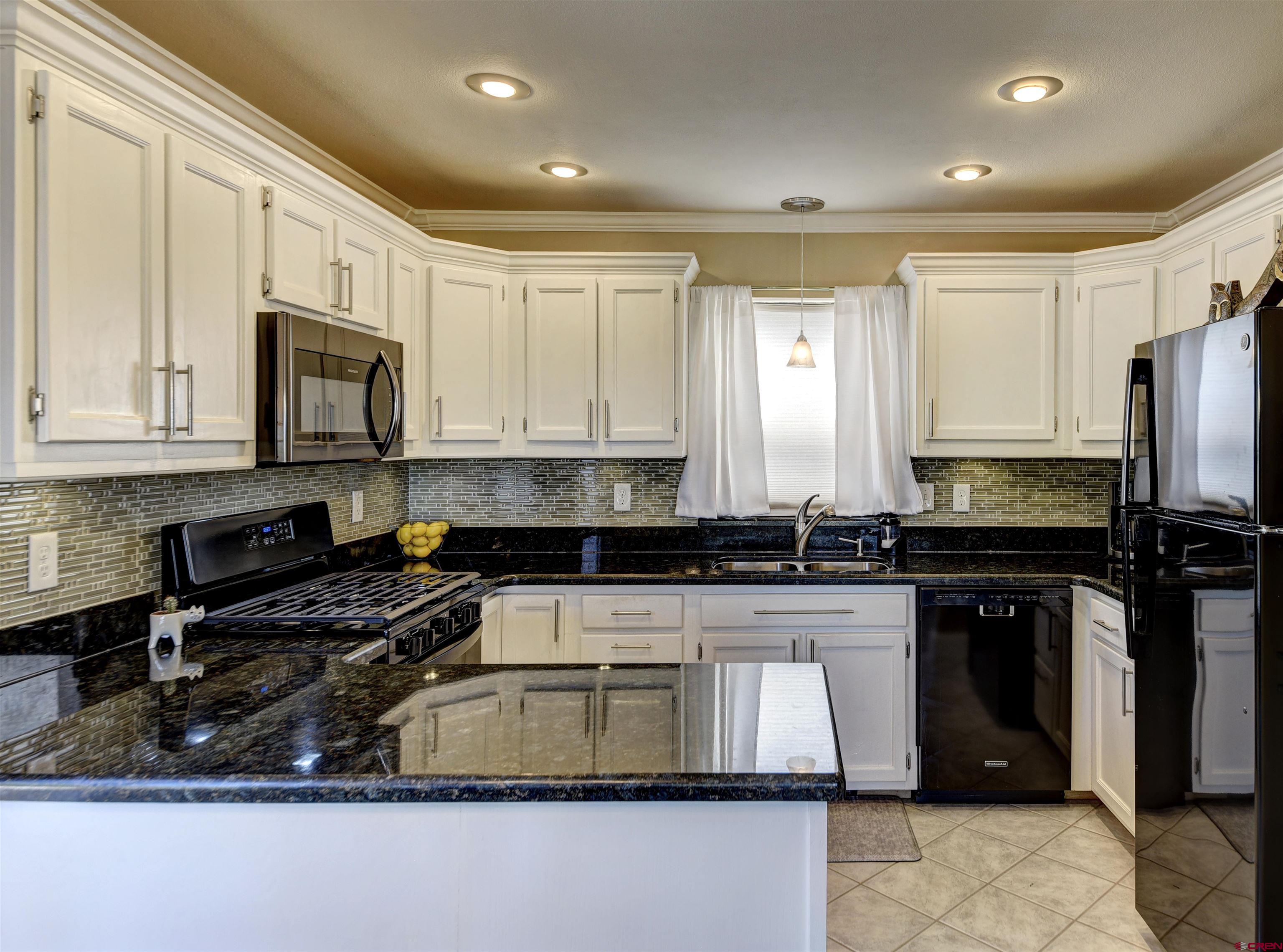 410 Farraday Road Durango, CO 81303 - Photo 9 of 29 Gallery Image 9
