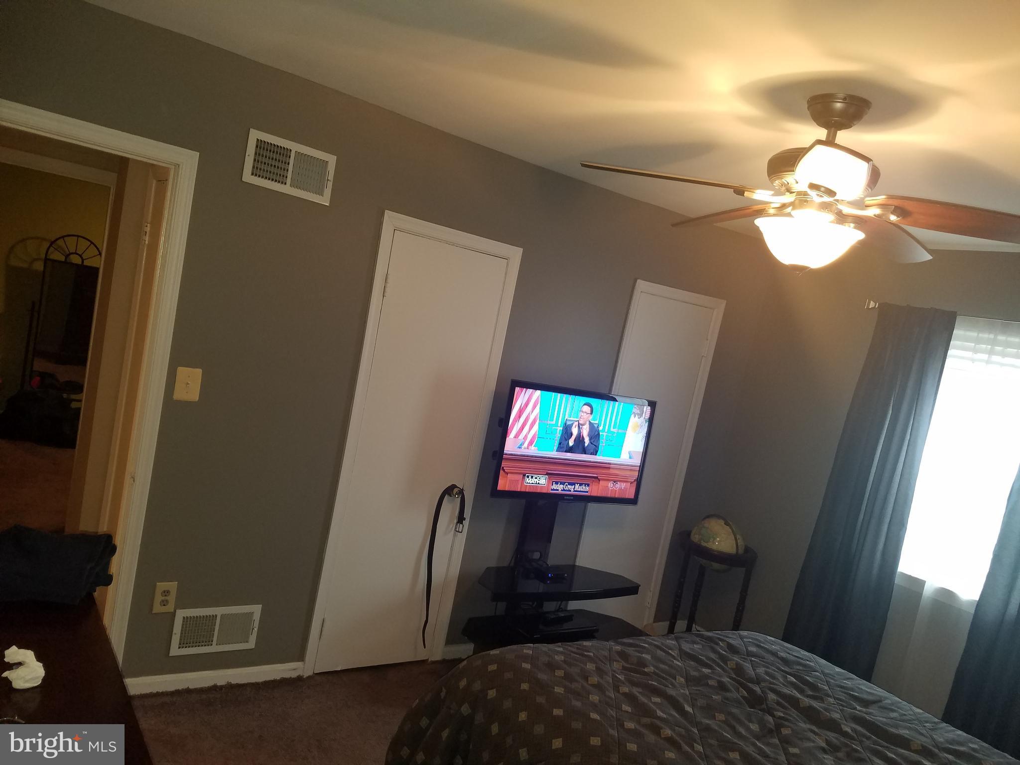 1895 Addison Road South, Unit 1895 District Heights, MD 20747 - Photo 9 of 10 Bedroom (Master)