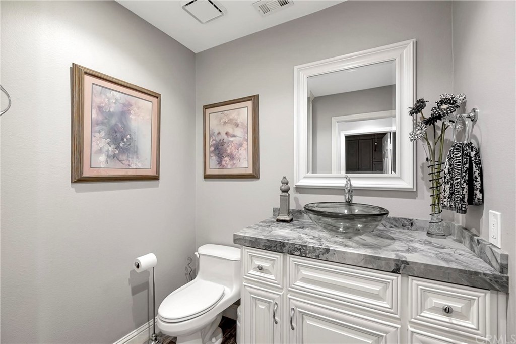 700 Pierre Road Walnut, CA 91789 - Photo 21 of 63 Guest Bathroom