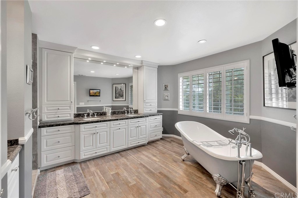 700 Pierre Road Walnut, CA 91789 - Photo 28 of 63 Master Bathroom