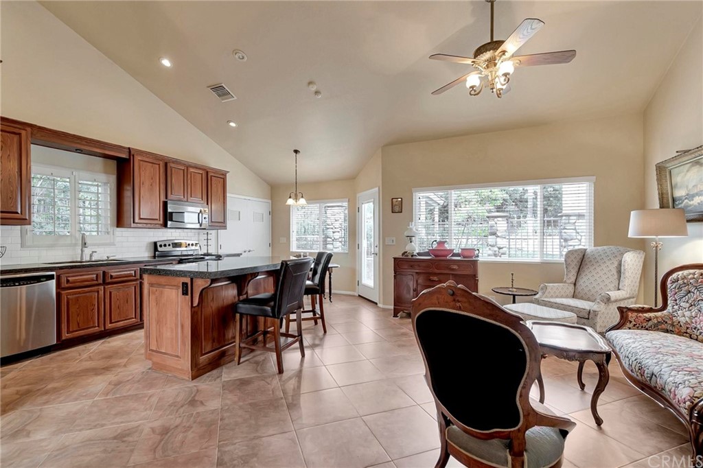 700 Pierre Road Walnut, CA 91789 - Photo 37 of 63 Guest House