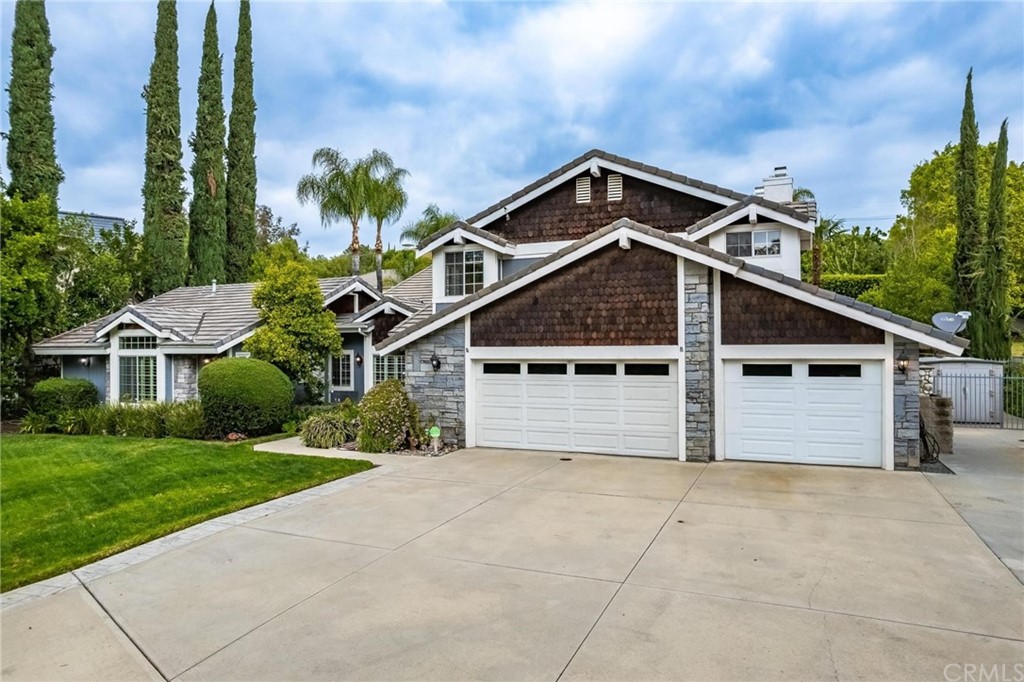 700 Pierre Road Walnut, CA 91789 - Photo 52 of 63 Garage & Driveway