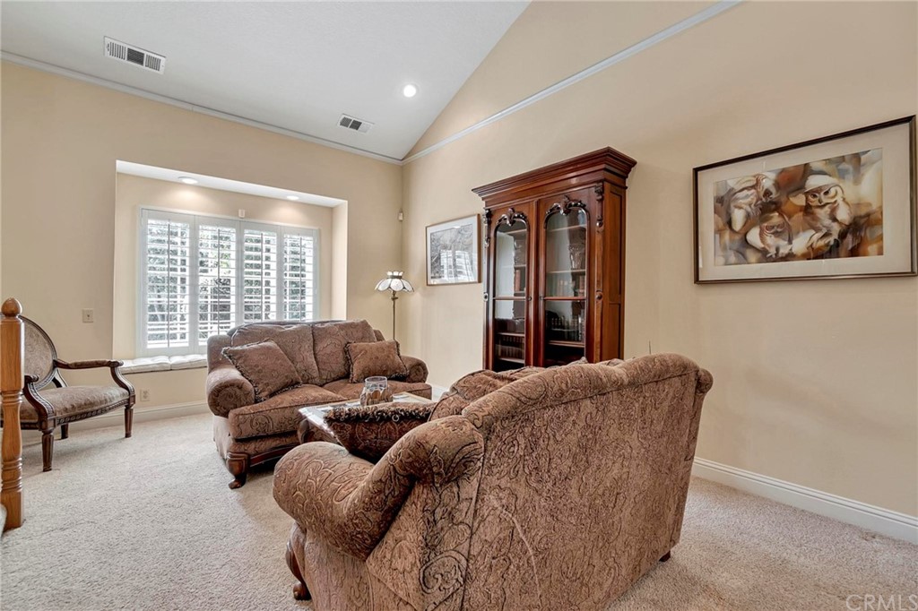 700 Pierre Road Walnut, CA 91789 - Photo 8 of 63