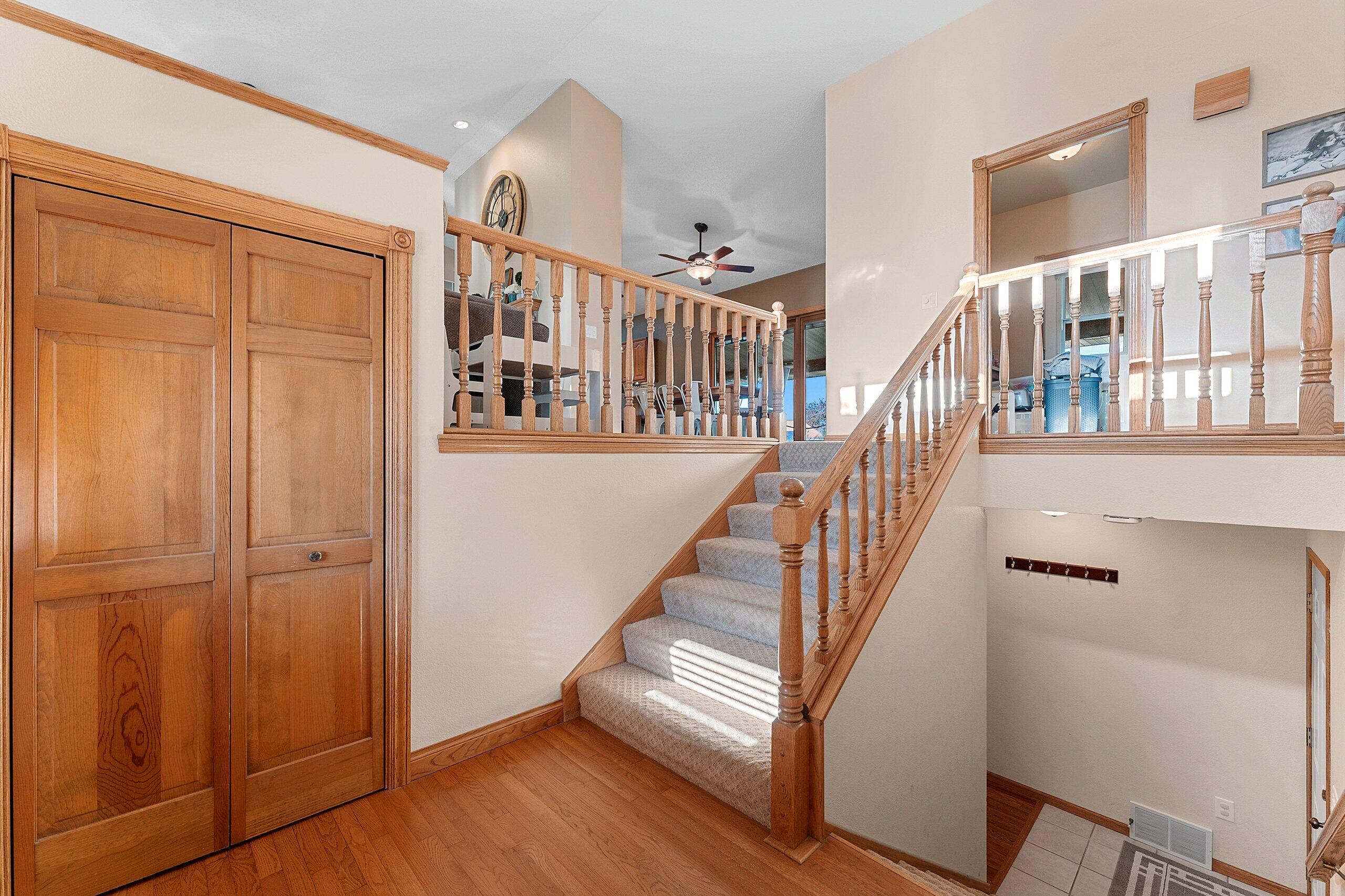 3408 Pierce Court Two Rivers, WI 54241 - Photo 4 of 68 039-3408PierceCourt-TwoRivers-WI-54241-S