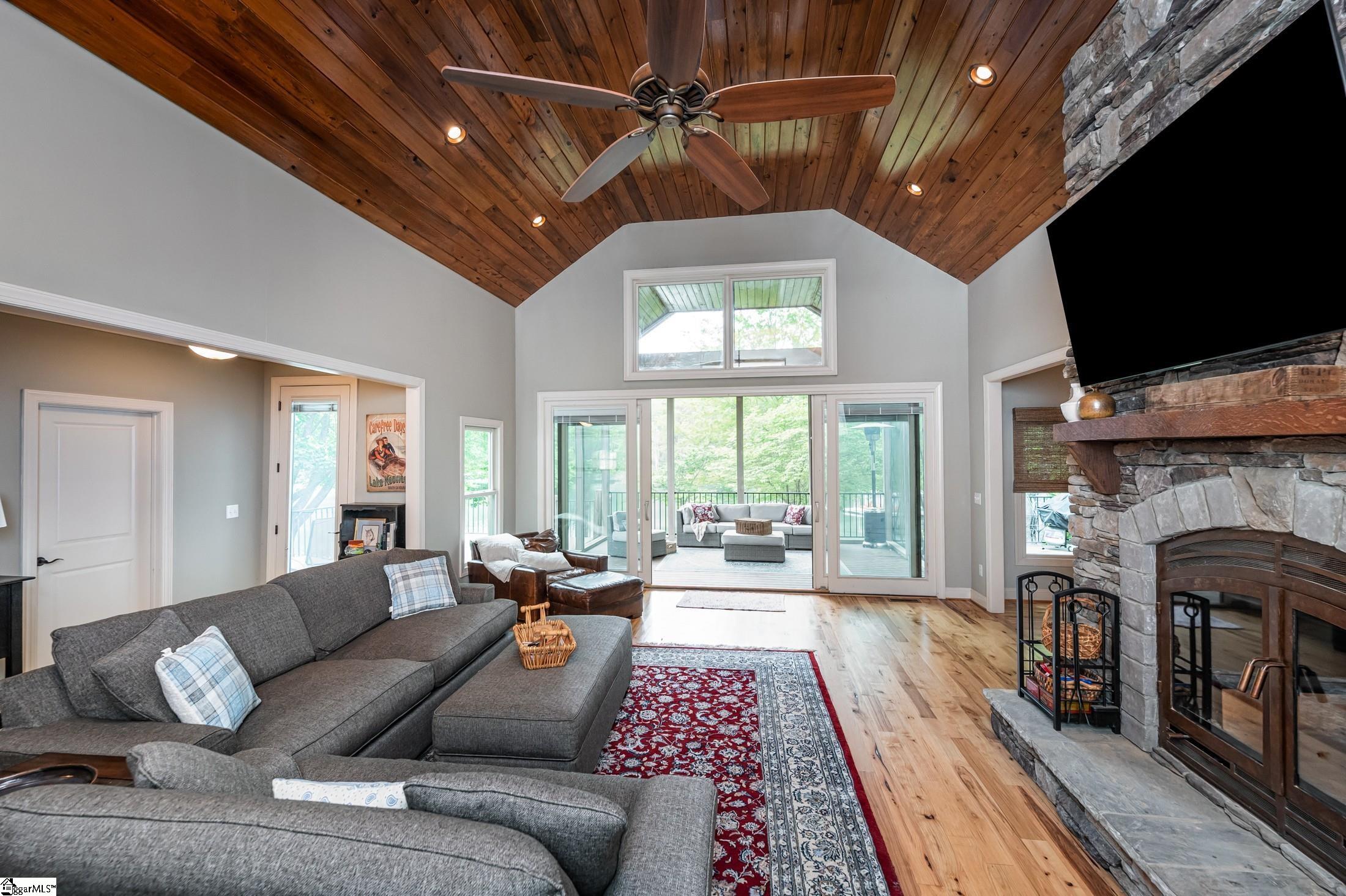 596 Old Chapman Bridge Road Salem, SC 29676 - Photo 11 of 30 Gallery Image 11