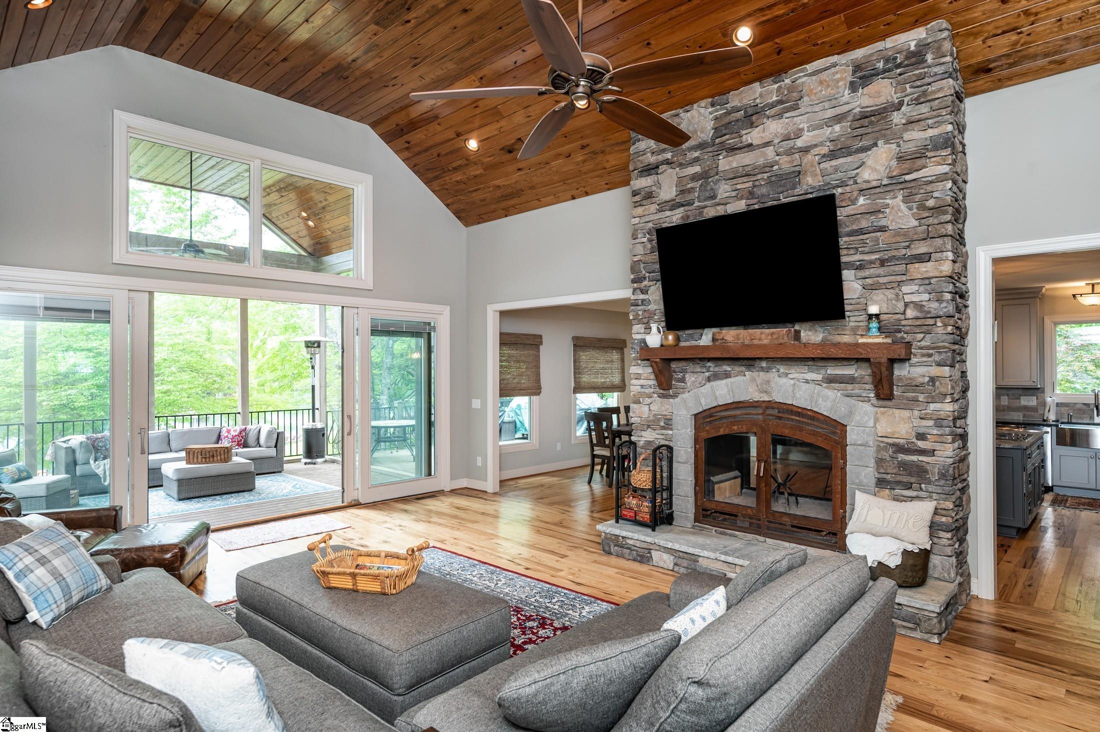 596 Old Chapman Bridge Road Salem, SC 29676 - Photo 7 of 30 Gallery Image 7