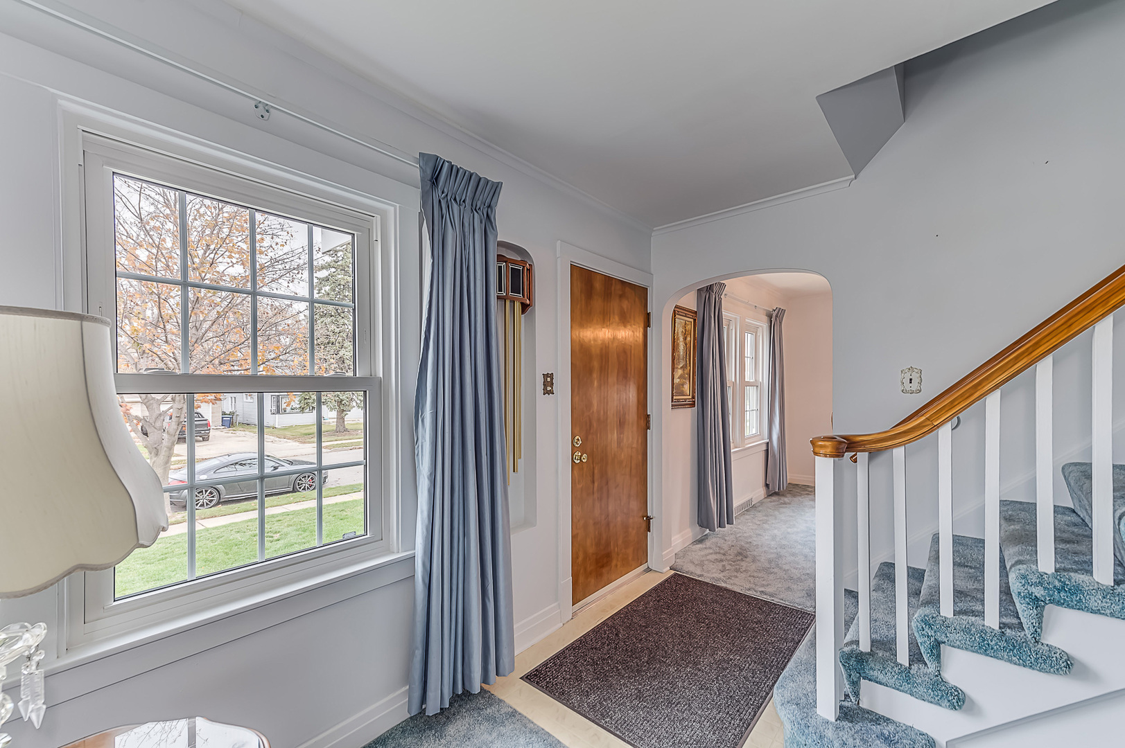 159 Parkview Drive Northlake, IL 60164 - Photo 4 of 24 a view of an entryway with staircase