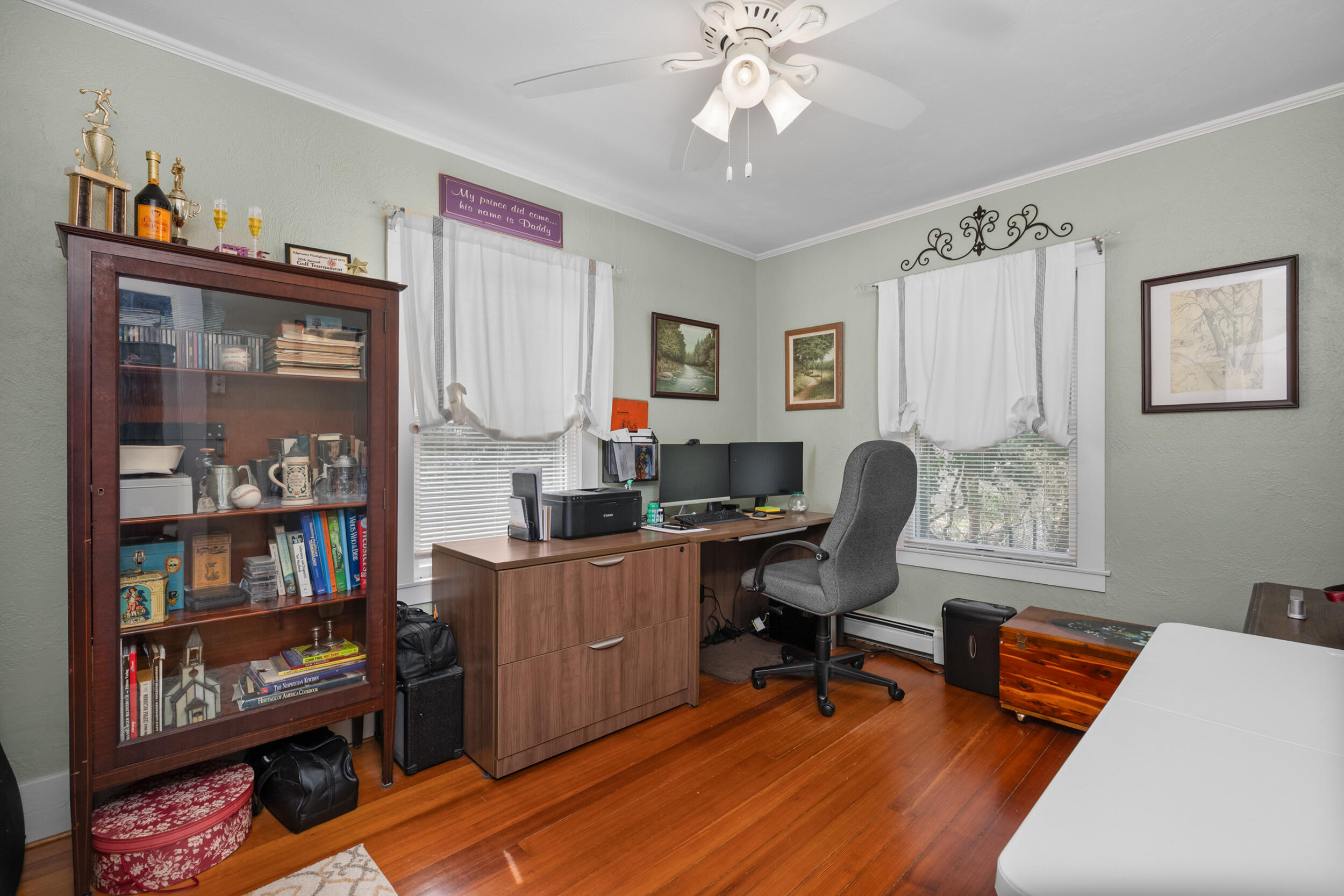 27 Head Of The Bay Road Buzzards Bay, MA 02532 - Photo 15 of 43 a workspace with furniture and wooden floor