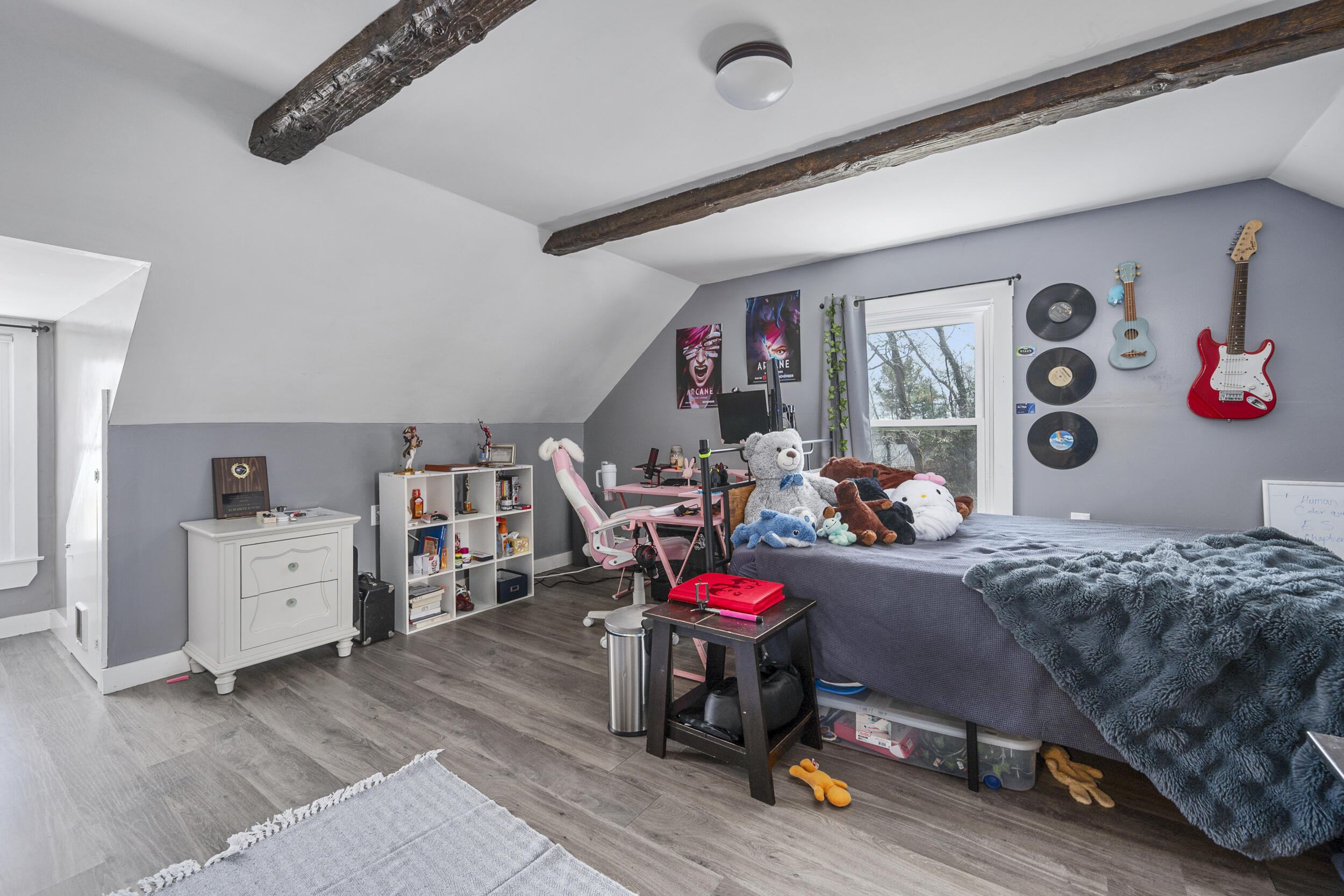 27 Head Of The Bay Road Buzzards Bay, MA 02532 - Photo 19 of 43 a bedroom with furniture and a wooden floor