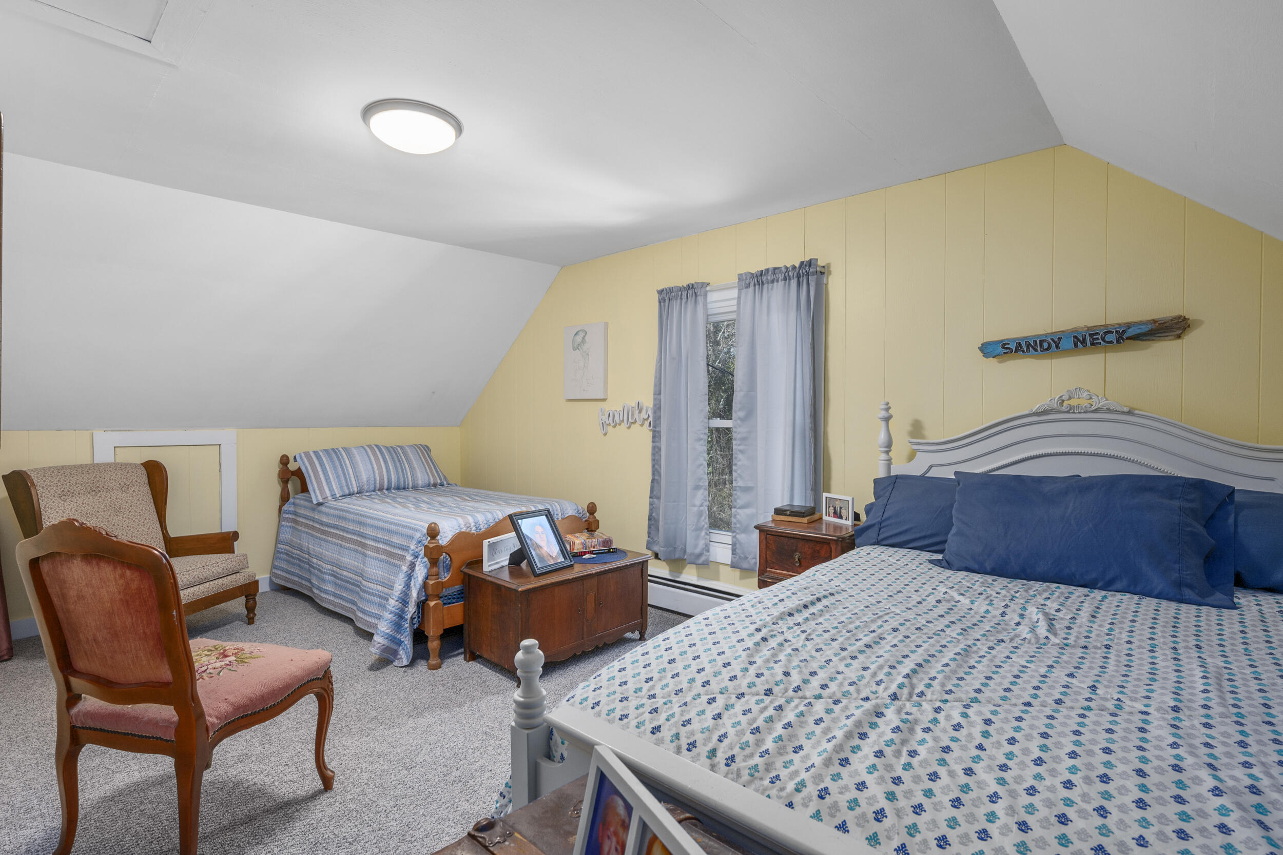 27 Head Of The Bay Road Buzzards Bay, MA 02532 - Photo 21 of 43 a bedroom with double bed and a couch