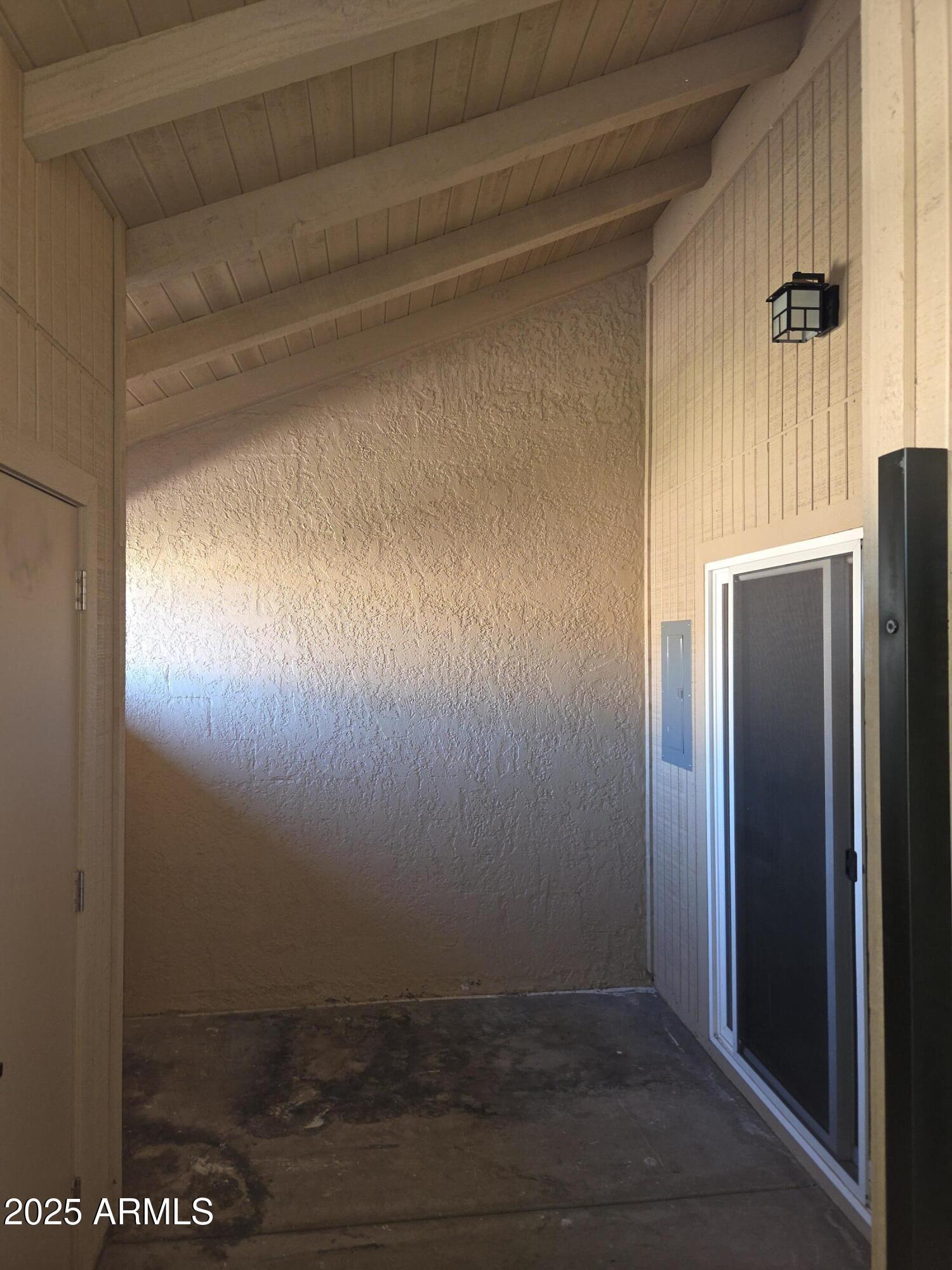 95 North Cooper Road, Unit 66 Chandler, AZ 85225 - Photo 20 of 25 a bathroom with a shower