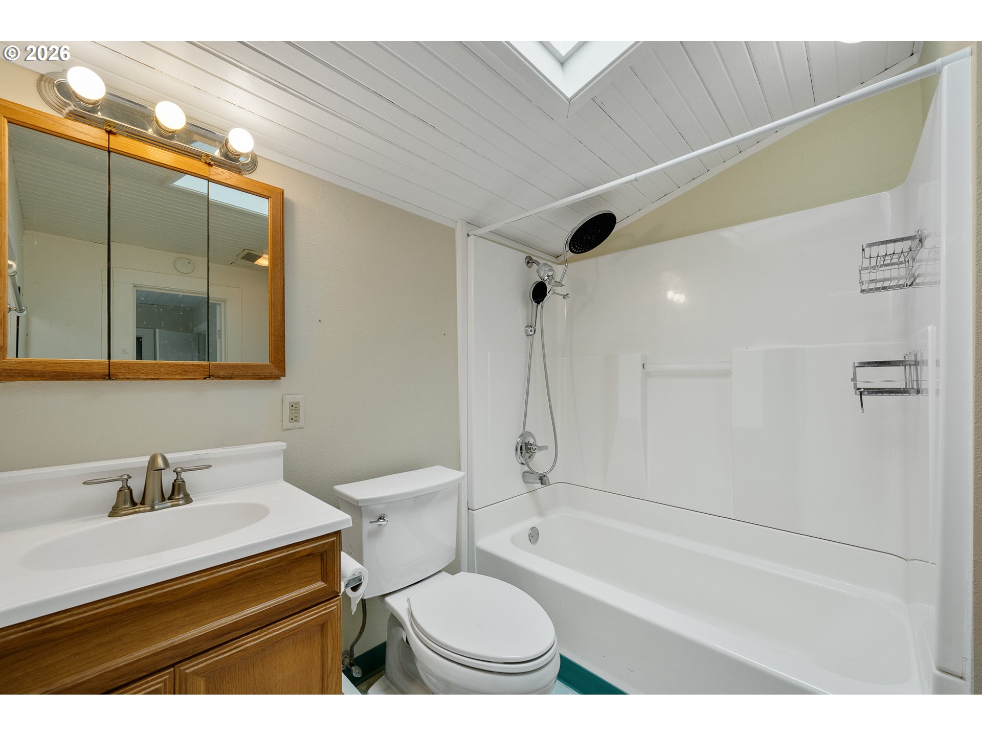 207 2nd Street Garibaldi, OR 97118 - Photo 11 of 23