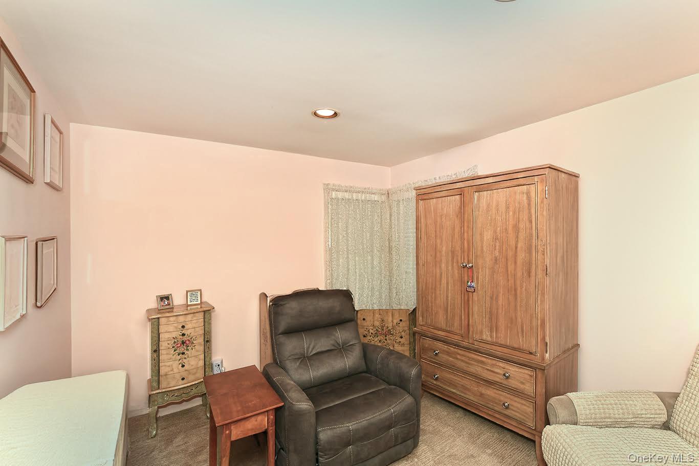 3551 Condor Road Levittown, NY 11756 - Photo 16 of 16