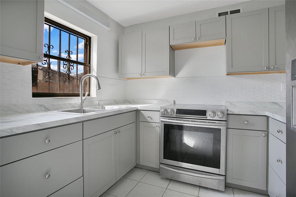 1914 Honour Road, Unit 2 Orlando, FL 32839 - Photo 6 of 12