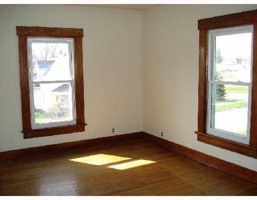 516 Linwood Avenue Springfield, OH 45505 - Photo 8 of 10