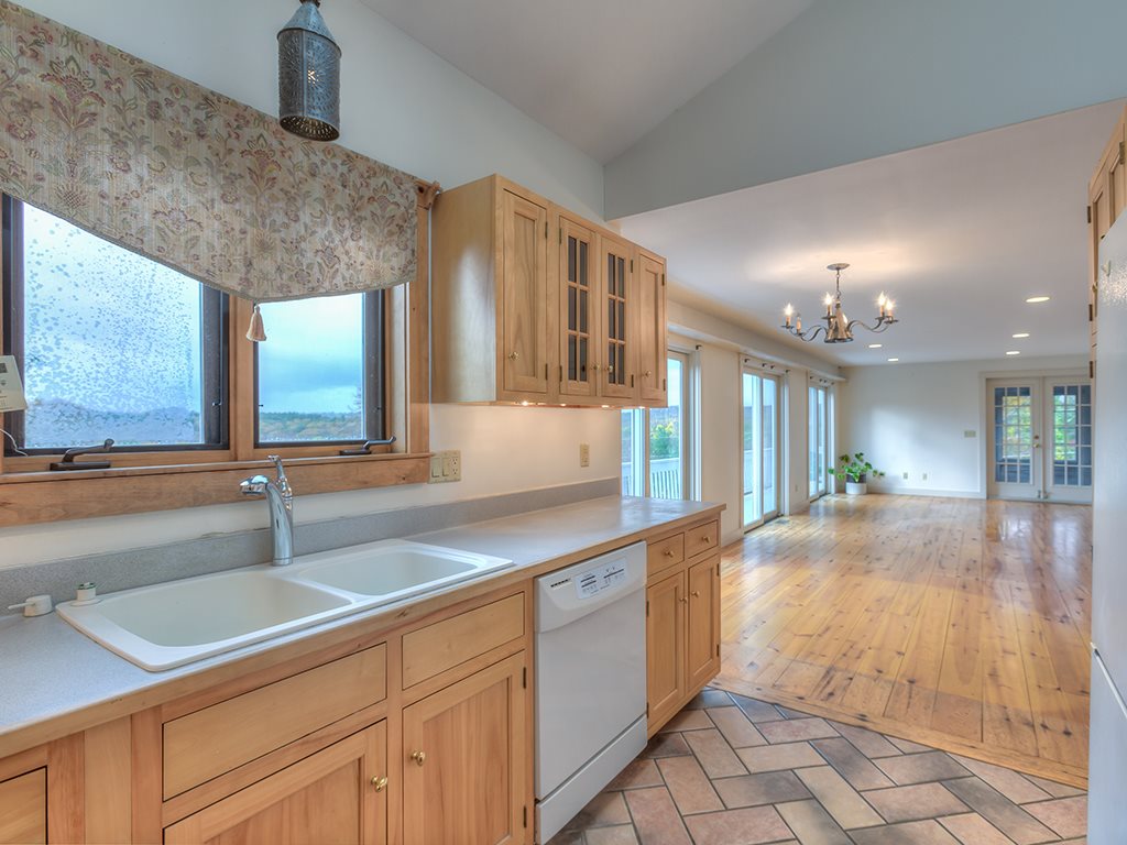 157 Curtis Farm Road Wilton, NH 03086 - Photo 15 of 39
