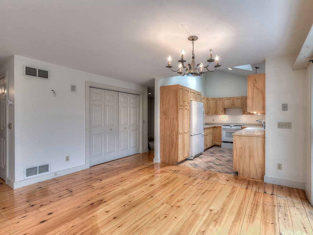 157 Curtis Farm Road Wilton, NH 03086 - Photo 16 of 39