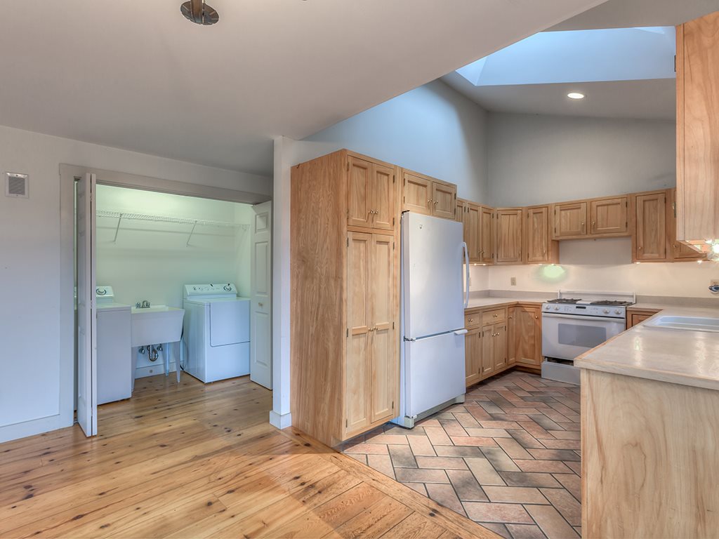 157 Curtis Farm Road Wilton, NH 03086 - Photo 21 of 39