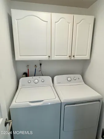 $2,300 | 175 Amberly Drive, Unit A, Manalapan, NJ 07726