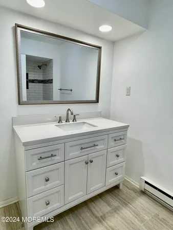 $2,300 | 175 Amberly Drive, Unit A, Manalapan, NJ 07726