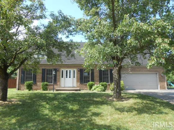 $345,000 | 333 Belmont Drive, Evansville, IN 47711