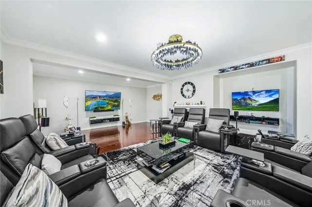 $899,900 | 35409 Summerholly Lane, Murrieta, CA 92563