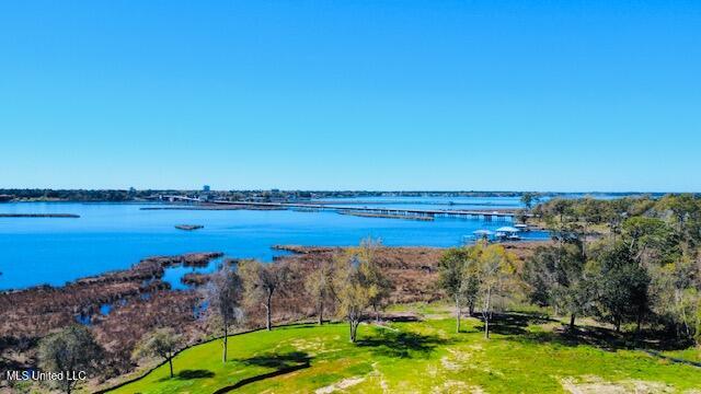 Oleander Lane Biloxi, MS 39532 - Photo 15 of 20 11