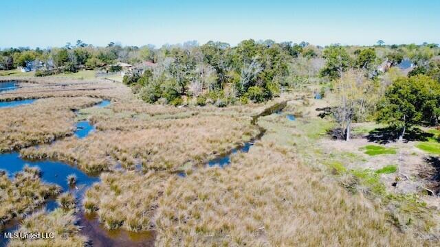 Oleander Lane Biloxi, MS 39532 - Photo 7 of 20 5