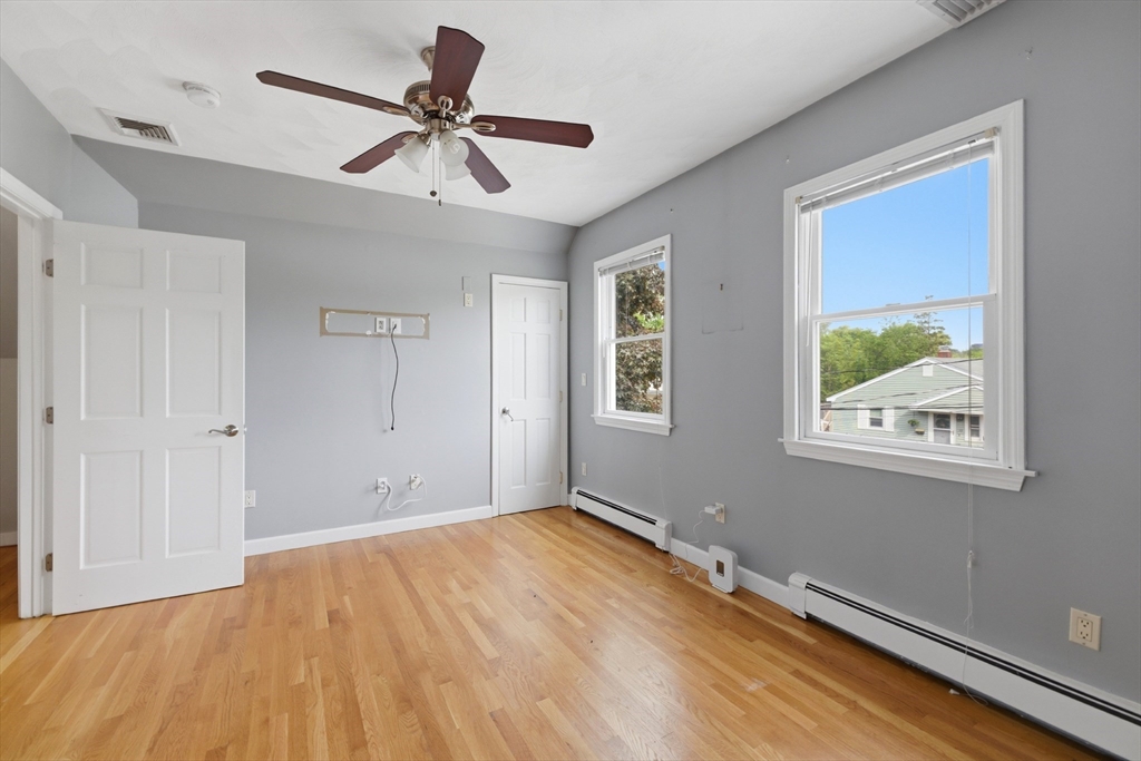 16 Elm Street Reading, MA 01867 - Photo 23 of 42