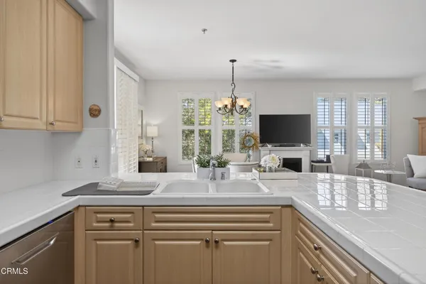 $4,200 | 436 Poli Street, Unit 313, Ventura, CA 93001
