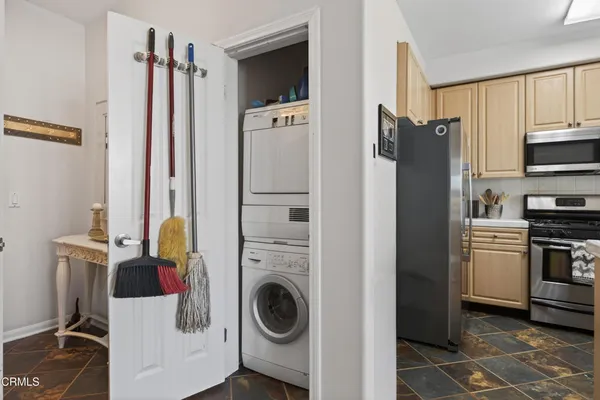 $4,200 | 436 Poli Street, Unit 313, Ventura, CA 93001