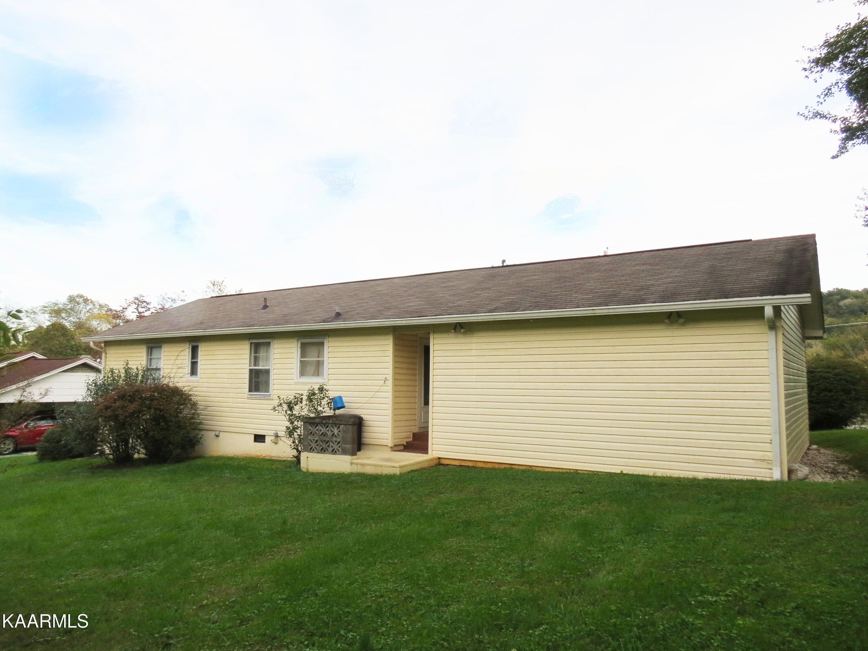 126 South Seneca Road Oak Ridge, TN 37830 - Photo 11 of 38 seneca12