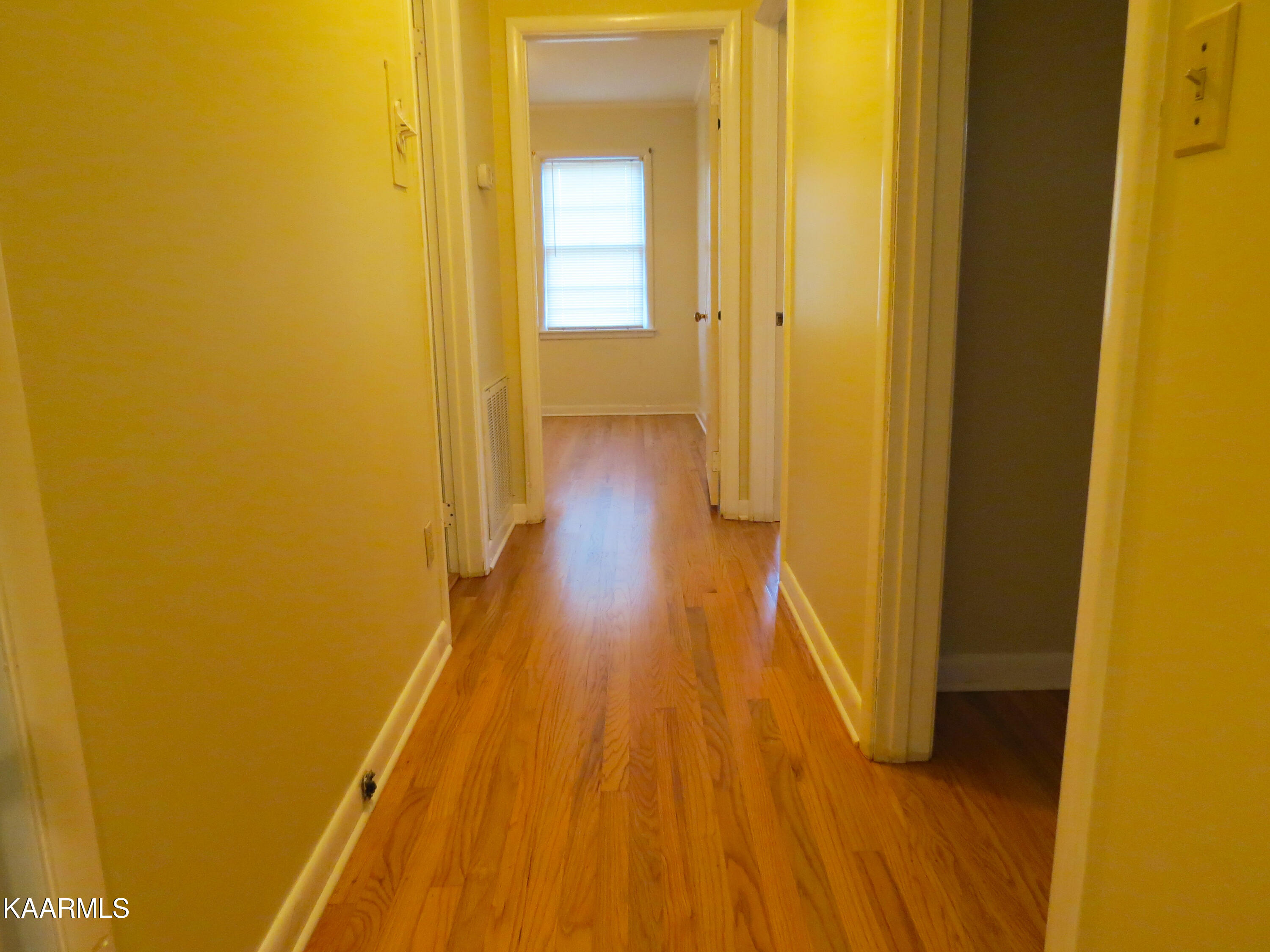 126 South Seneca Road Oak Ridge, TN 37830 - Photo 20 of 38 seneca3