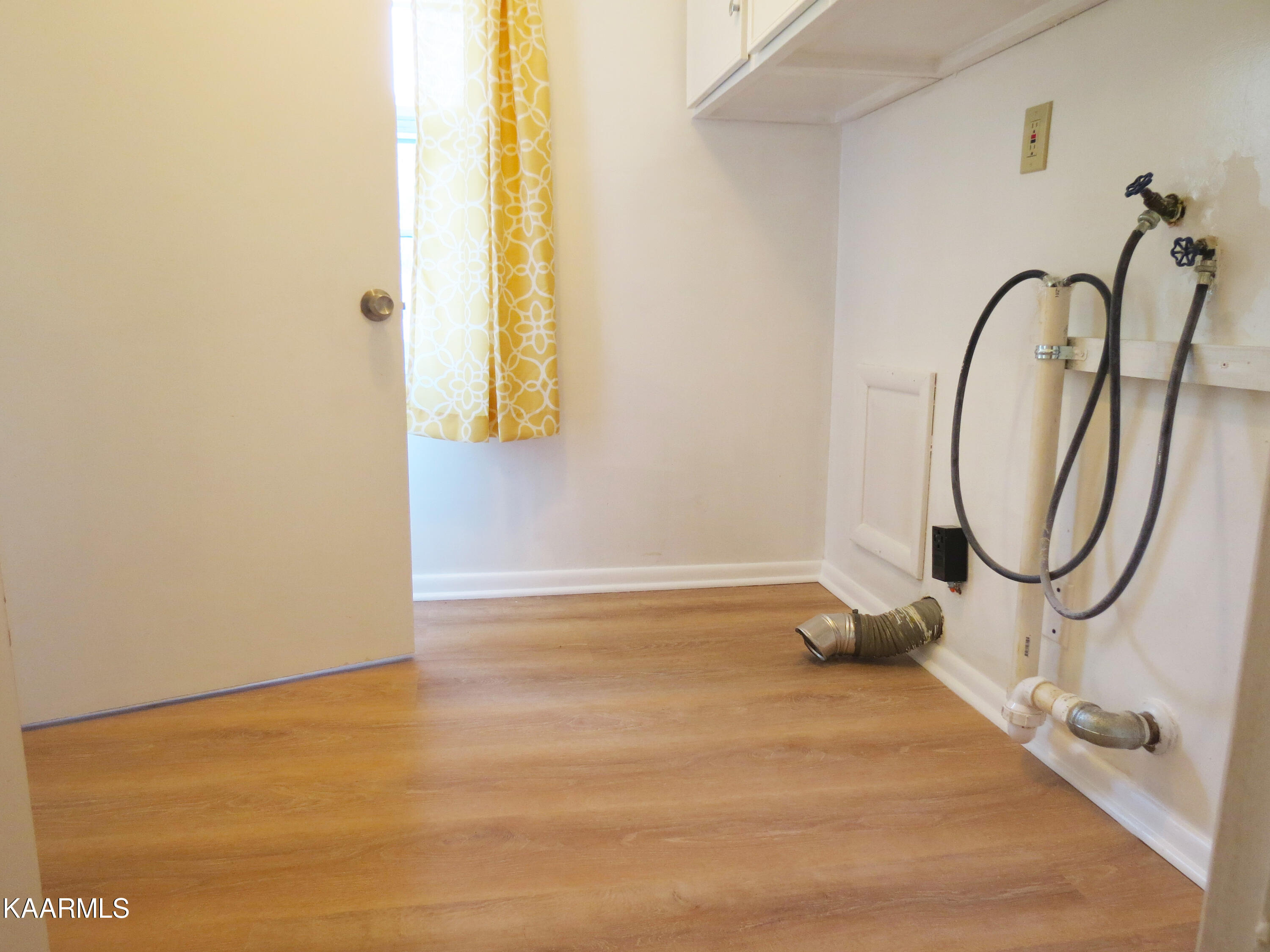 126 South Seneca Road Oak Ridge, TN 37830 - Photo 30 of 38 seneca06