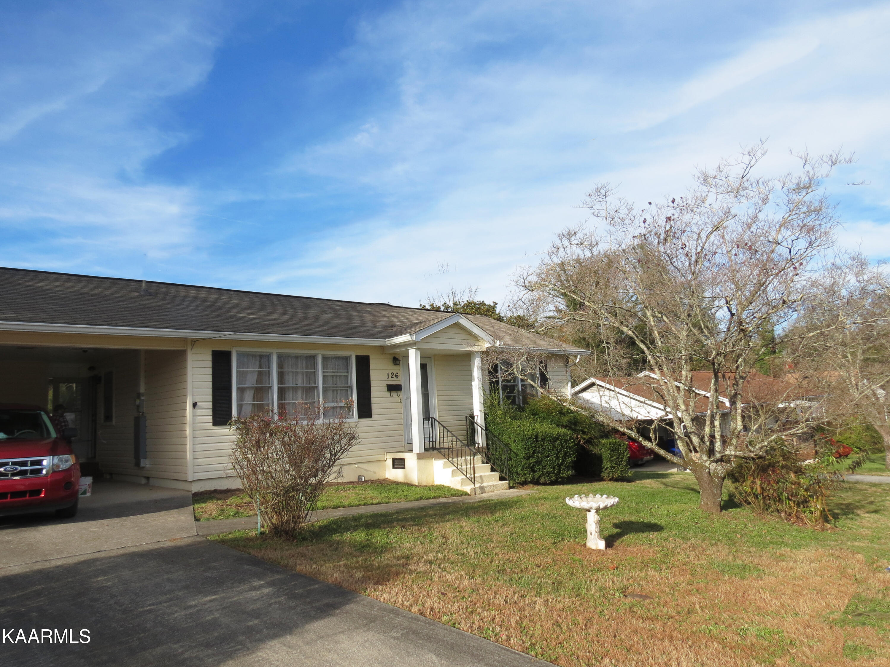 126 South Seneca Road Oak Ridge, TN 37830 - Photo 3 of 38 seneca16