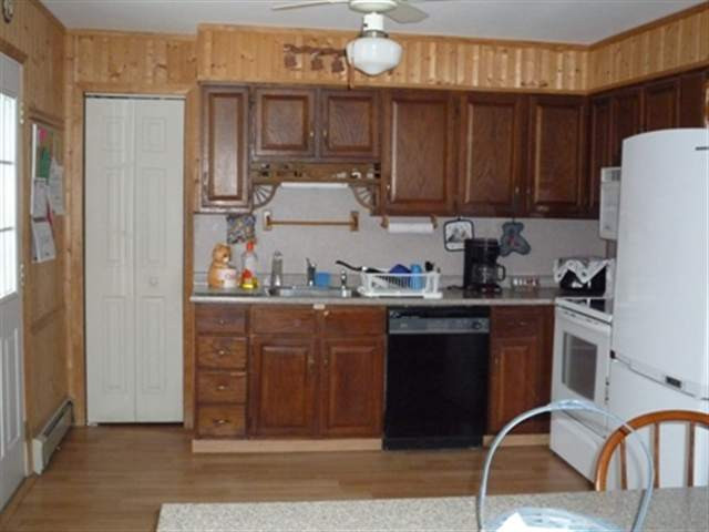 130 Spring Road Glenville, NY 12302 - Photo 3 of 11 Photo 3