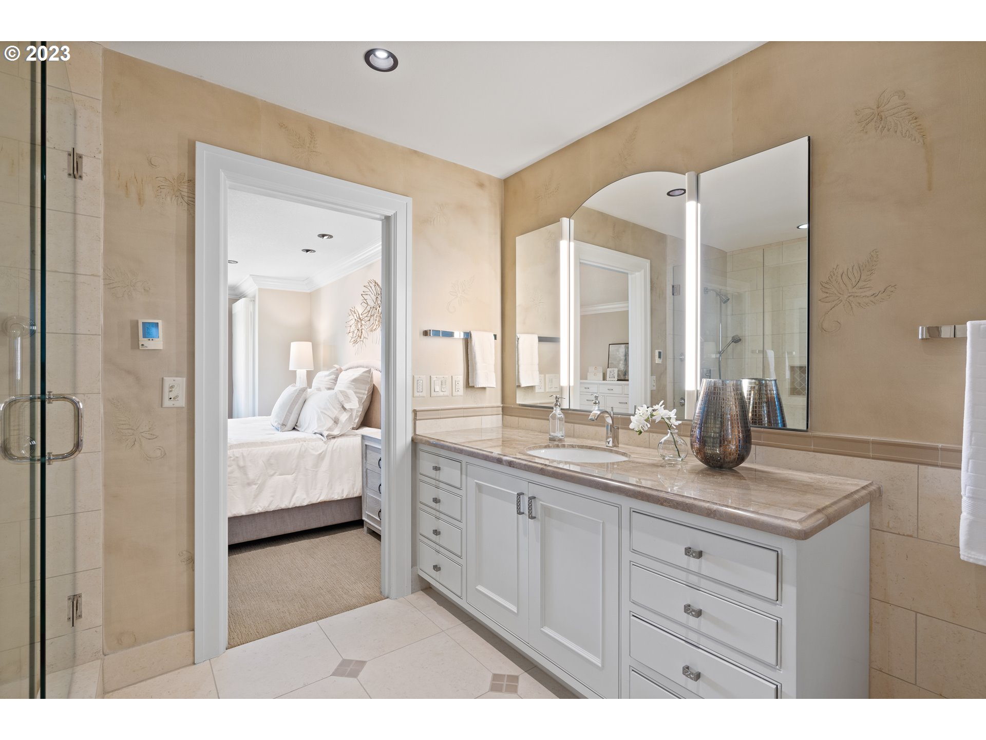 445 Northshore Road Lake Oswego, OR 97034 - Photo 21 of 42