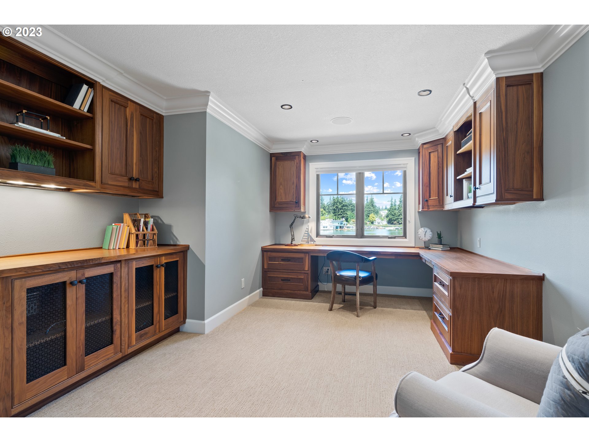 445 Northshore Road Lake Oswego, OR 97034 - Photo 23 of 42