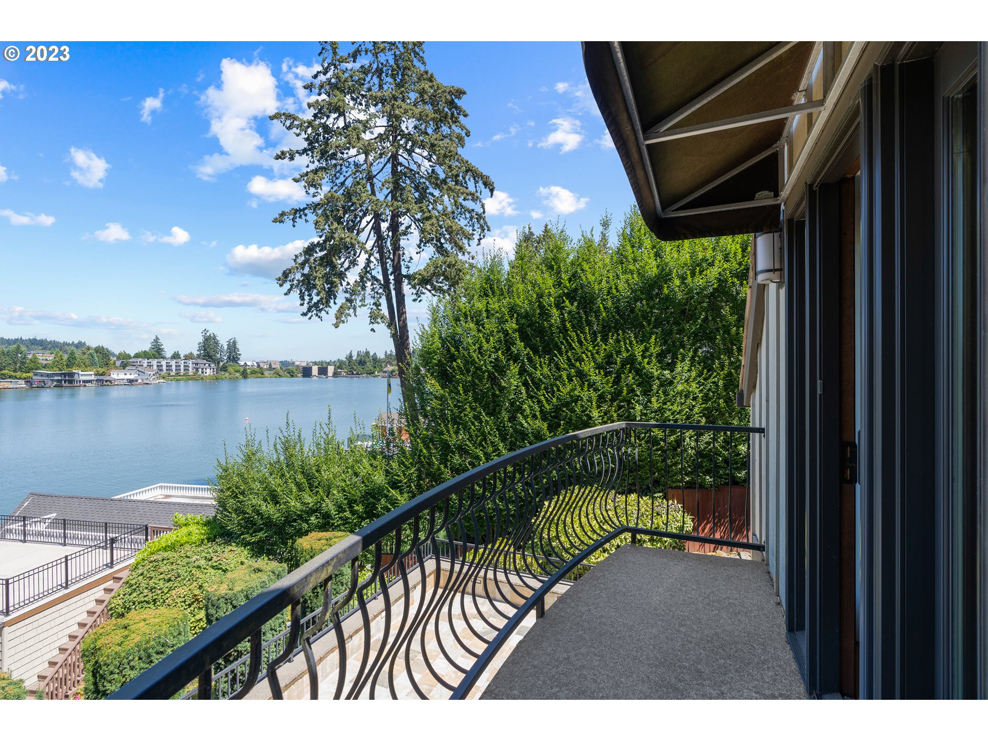 445 Northshore Road Lake Oswego, OR 97034 - Photo 26 of 42