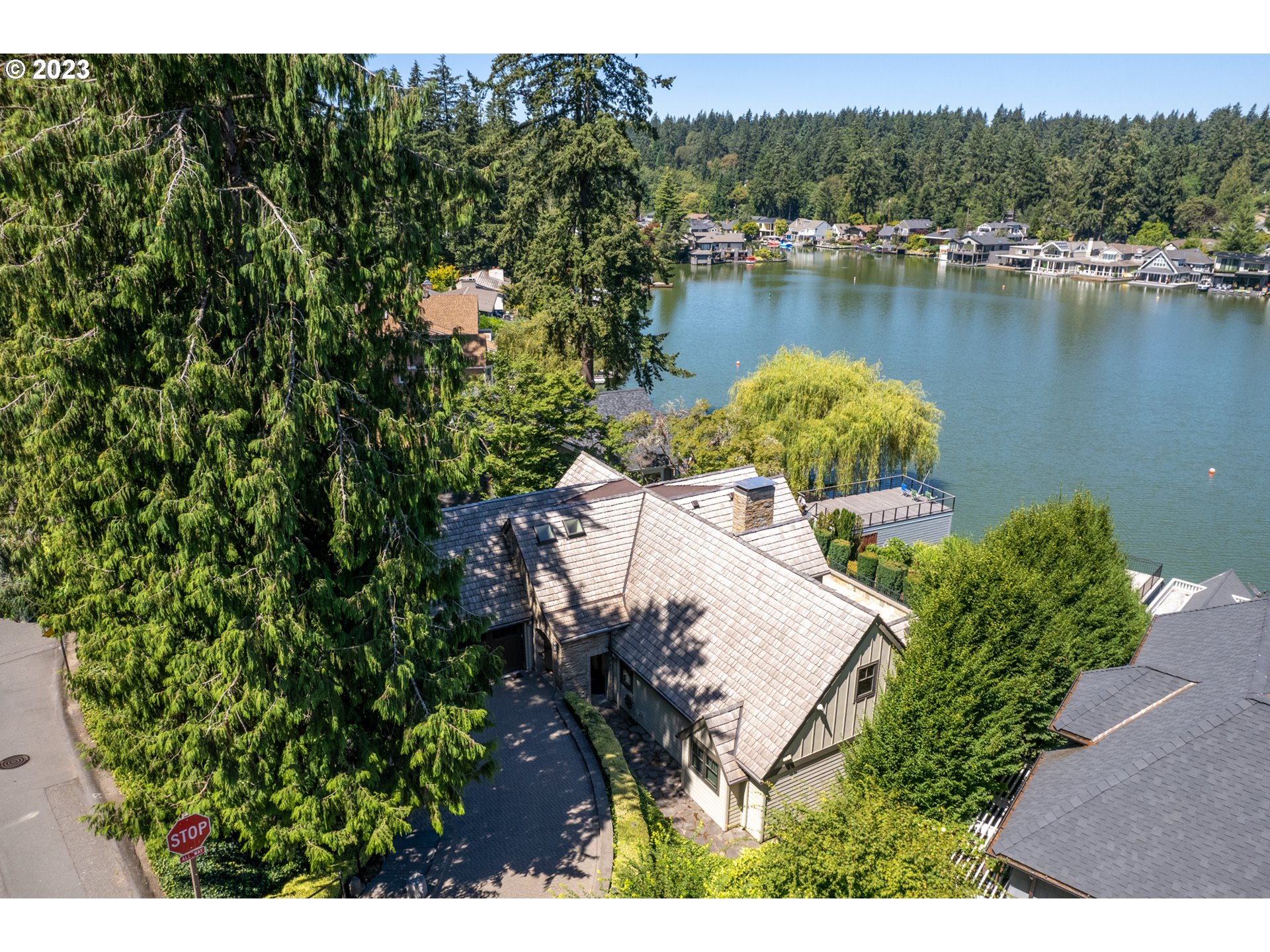 445 Northshore Road Lake Oswego, OR 97034 - Photo 40 of 42